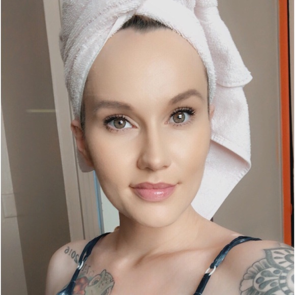 Destiny Anna Hope - Picture 3 of 16